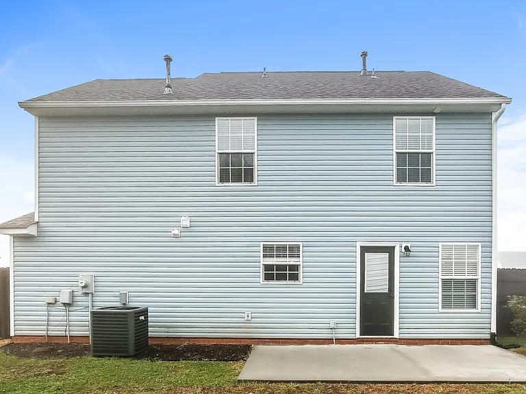 434 Glencroft Dr — Photo 17