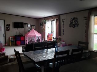 62 Southview Dr, Arcade, NY 14009