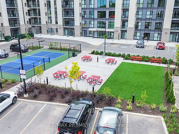 4th image of 50 Herrick Ave #17