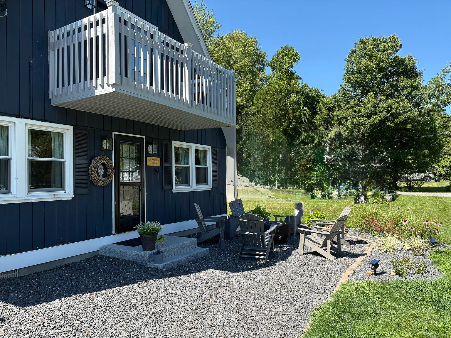 3 bed, 1218 sqft, $2,400 — Photo 2