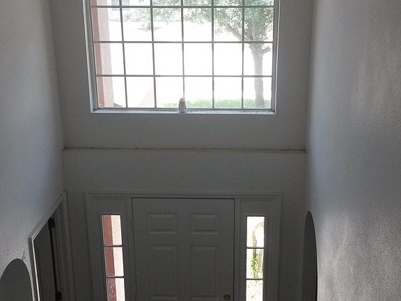 2nd image of 1520 Sterns Dr
