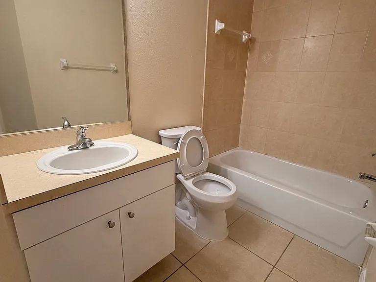 3902 E Yukon St #C — Photo 11