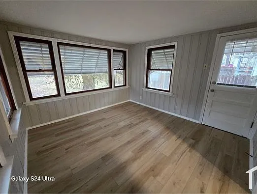 7724 Monroe Dr — Photo 3