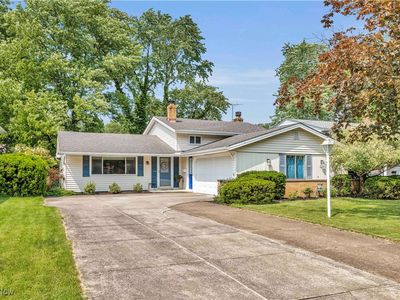 22614 Bard Ave, Fairview Park, OH, 44126