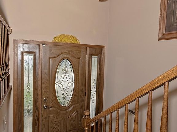 2nd image of 5425 Brittany Dr