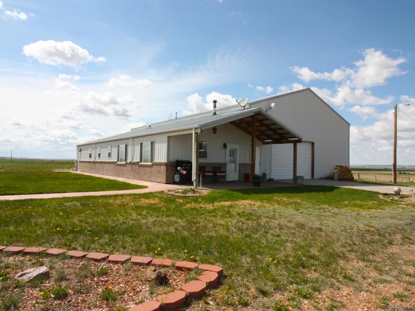5249 State Highway 154, Veteran, WY 82243