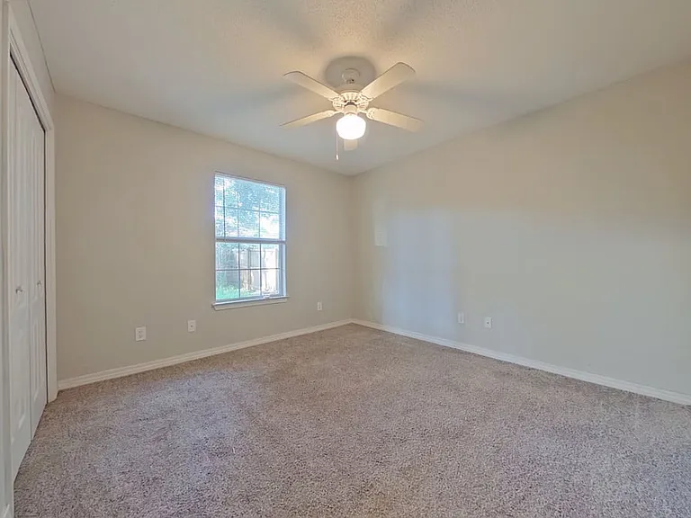 113 Oakhill Ave — Photo 13
