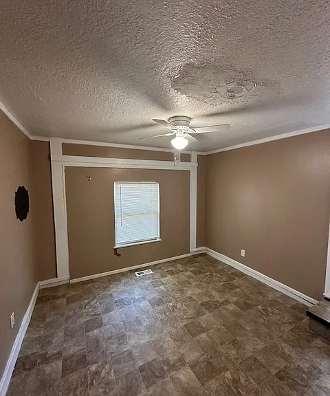 1334 Regent St — Photo 12
