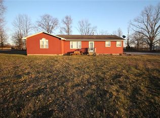3266 N Wakefield Rd, Noble, IL 62868