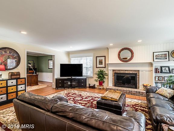 4th image of 6009 Station View Ct