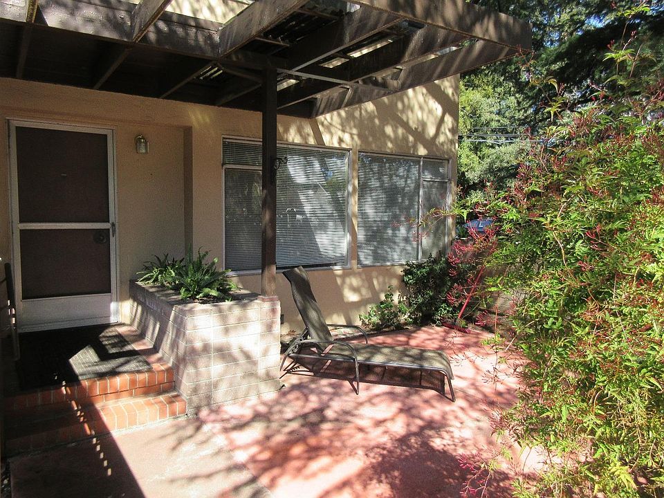 1st image of 1285 Hoover St APT 1