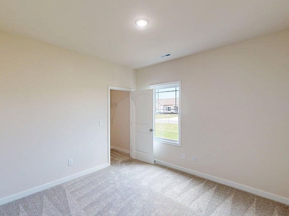 3rd image of 106 Berkeley Place