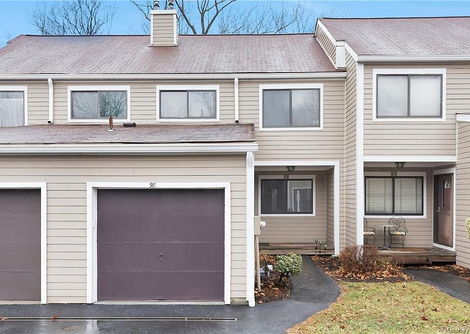 1st image of 98 Park Dr