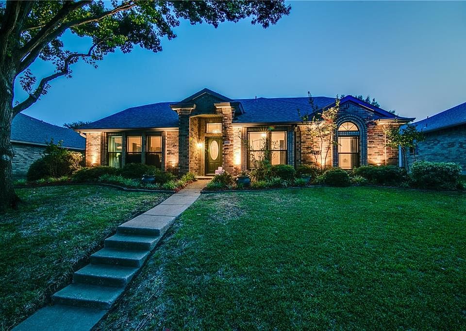 1st image of 3021 Kingswood Dr