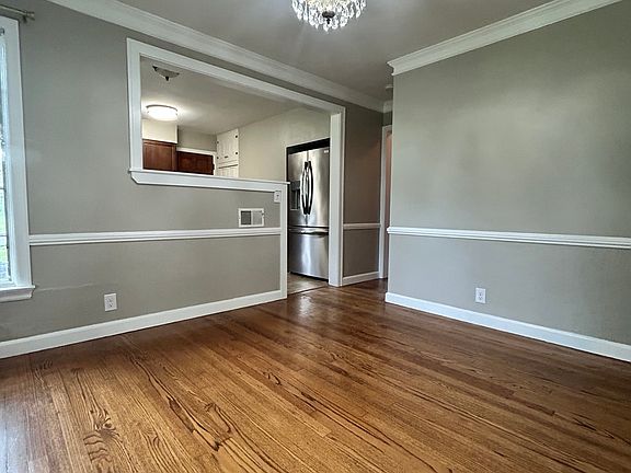 5th image of 8001 Ward Parkway Plz