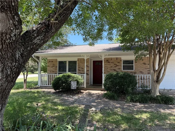 1101 Taurus Cir, College Station, TX 77840