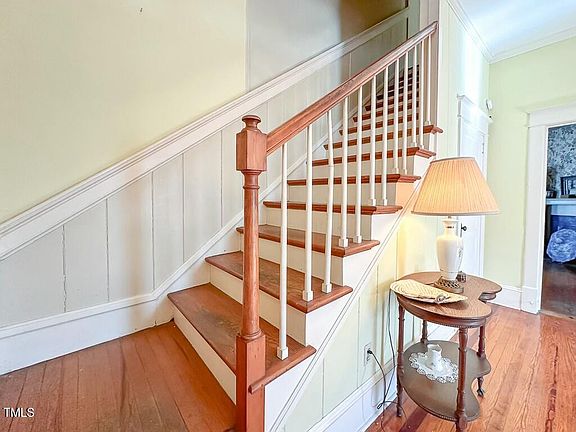 33rd image of 302 Halifax St