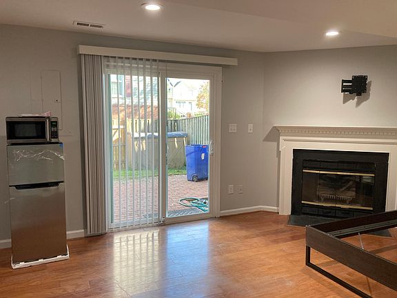3rd image of 5856 Watermark Cir #Basement