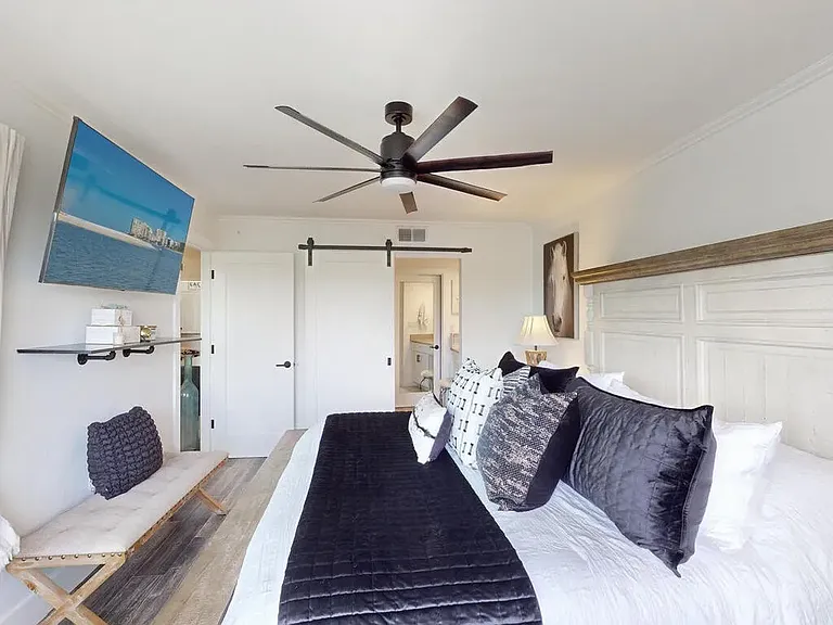 300 Stevens Landing Dr #203 — Photo 15