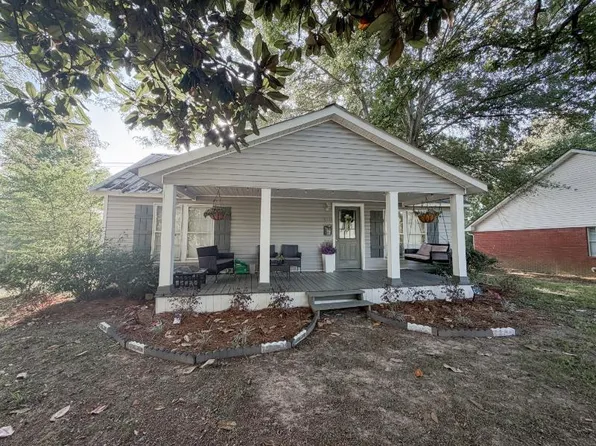 128 Old Saltillo Rd, Saltillo, MS 38866