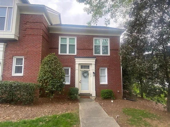 2626 Dilworth Heights Ln, Charlotte, NC 28209