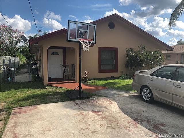 1st image of 543 NW 3rd St