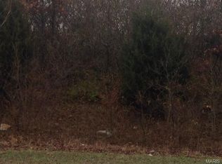 4437 Fox Creek Rd, Pacific, MO 63069