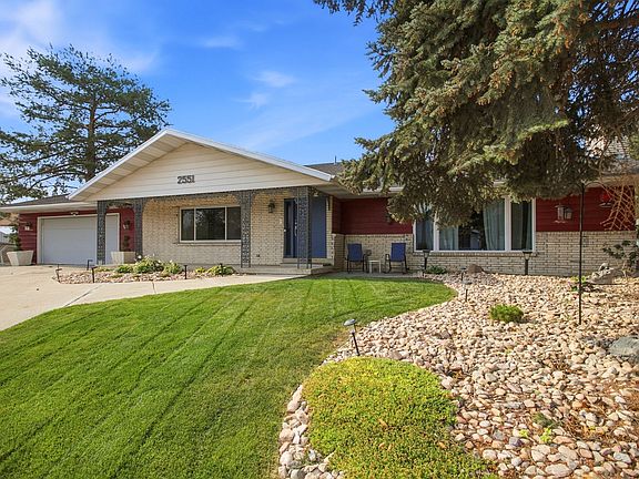 4th image of 2551 W Lolene Cir
