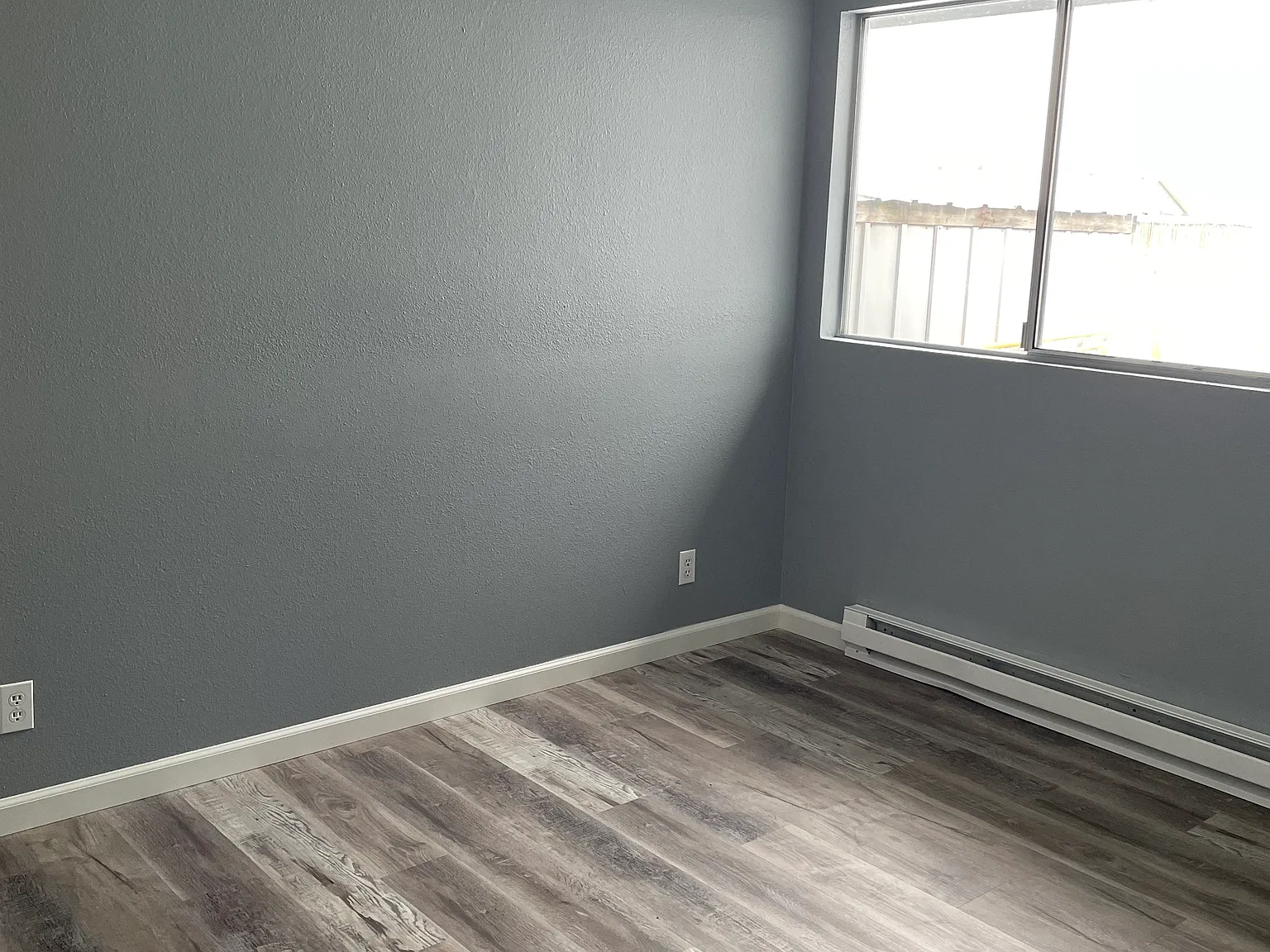 2 bed, 900 sqft, $1,500 — Photo 4