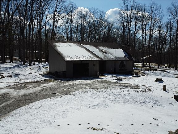 5th image of 11 Orchard Camp Dr