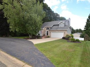 3151 Edinburg Ave NW, Canton, OH 44708