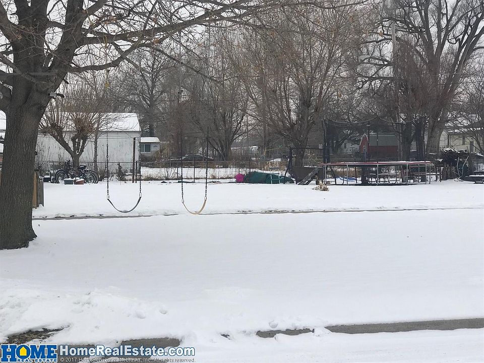 2nd image of 431 S 2nd St