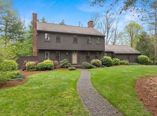 32 Candlewood Dr, Topsfield, MA 01983
