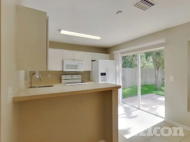 6739 Summer Haven Dr — Photo 7