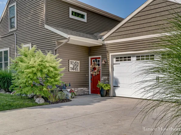 703 W Madison St, Hastings, MI 49058