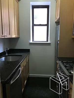 Rented by Halstead Real Estate | media 23