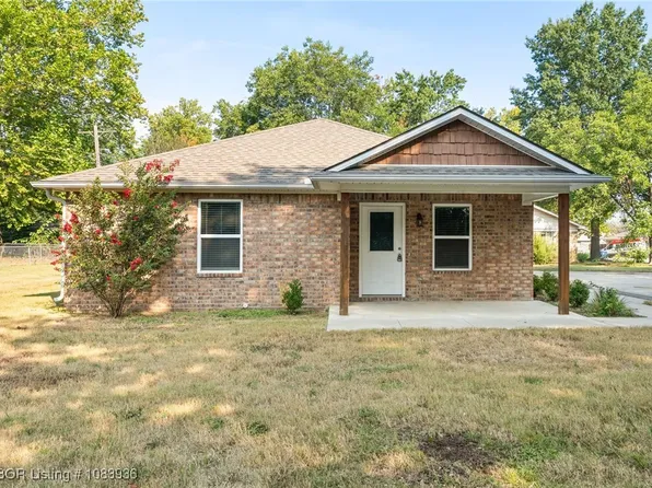 212-214 S 23rd Ter, Fort Smith, AR 72908