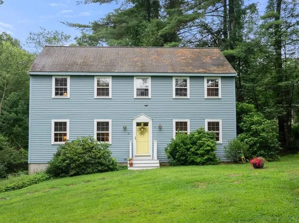 11 Hunt Rd, Sudbury, MA 01776