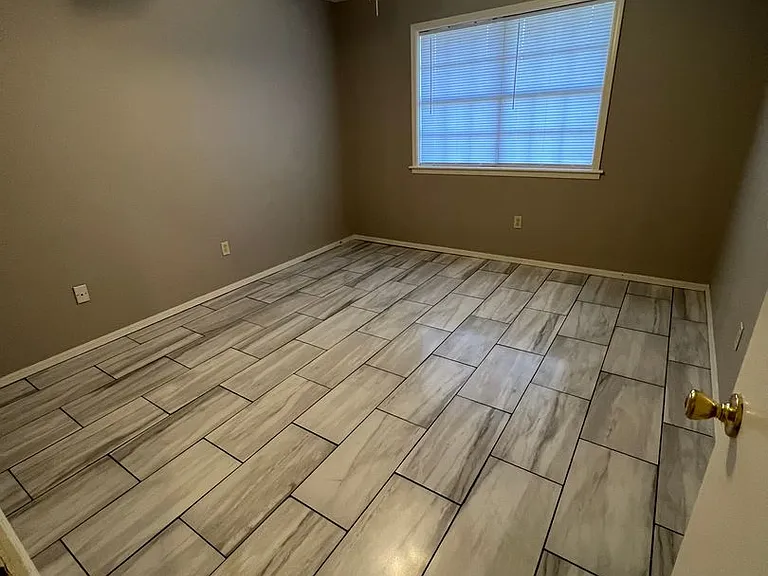 202 Loop W — Photo 7