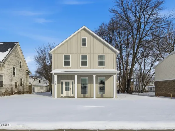 916 Fernwood Ave, Toledo, OH 43607