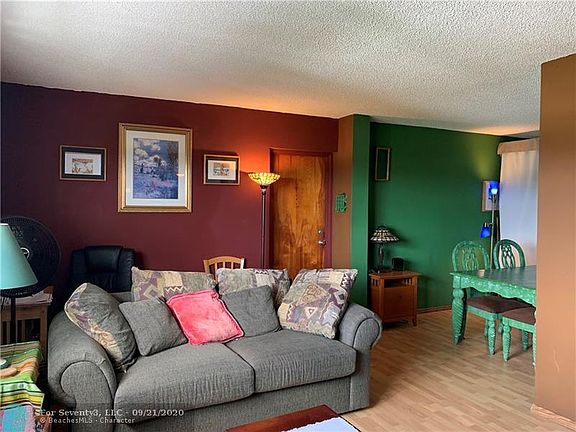 5th image of 5300 NE 24th Ter APT 515C