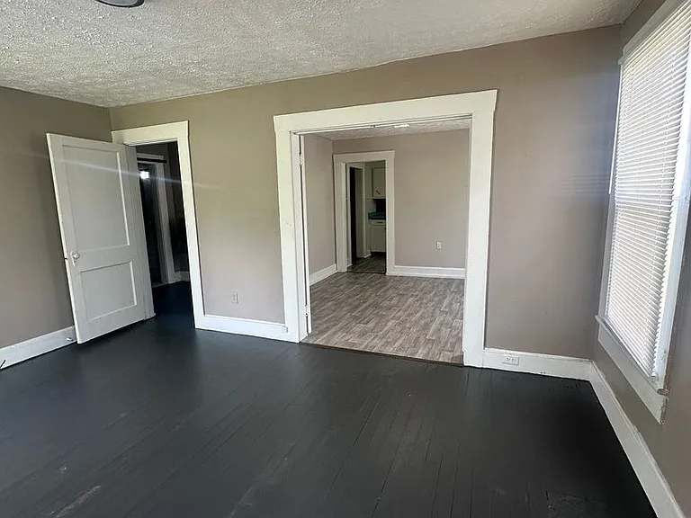 508 West St — Photo 2