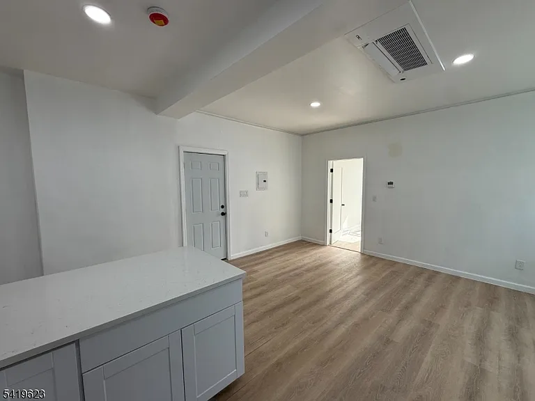 740 N 8th St #3 — Photo 12