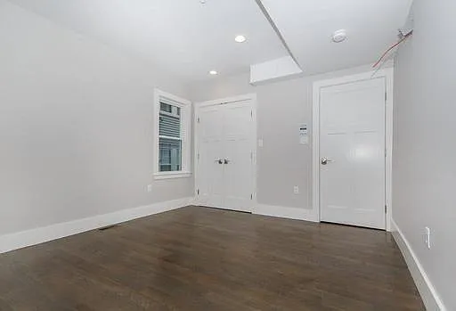 491 Ashmont St #1 — Photo 5