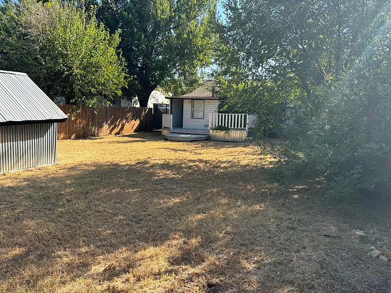 4605 N Rockwell Ave — Photo 7