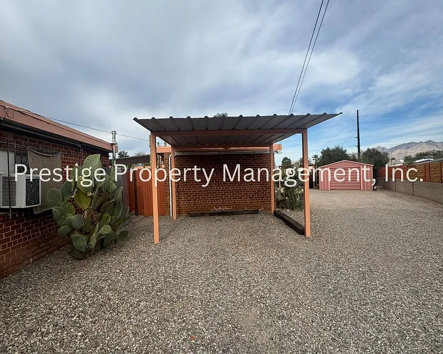3431 E Cody St #A-E