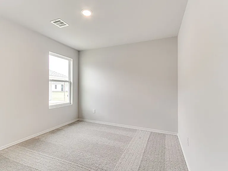 928 S Bear Ln — Photo 5