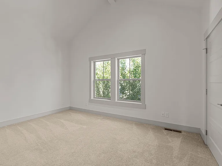 1496 NW Discovery Park Dr — Photo 58