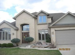 1527 Dunfries St, Flossmoor, IL 60422