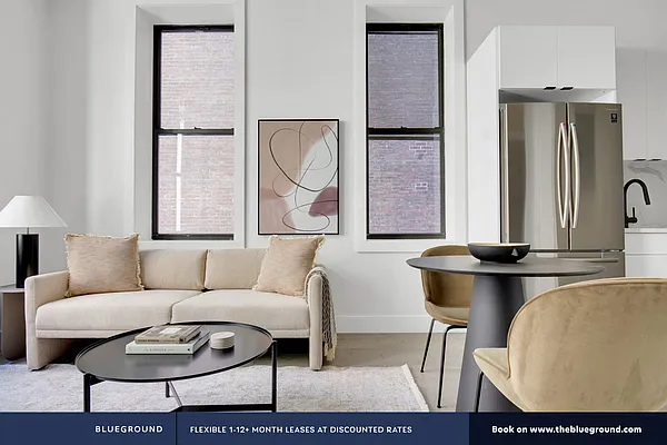 Rented by The Blueground | media 25